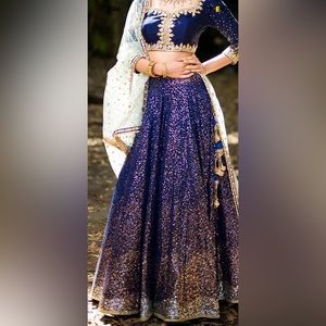 SEQUINS LEHNGA